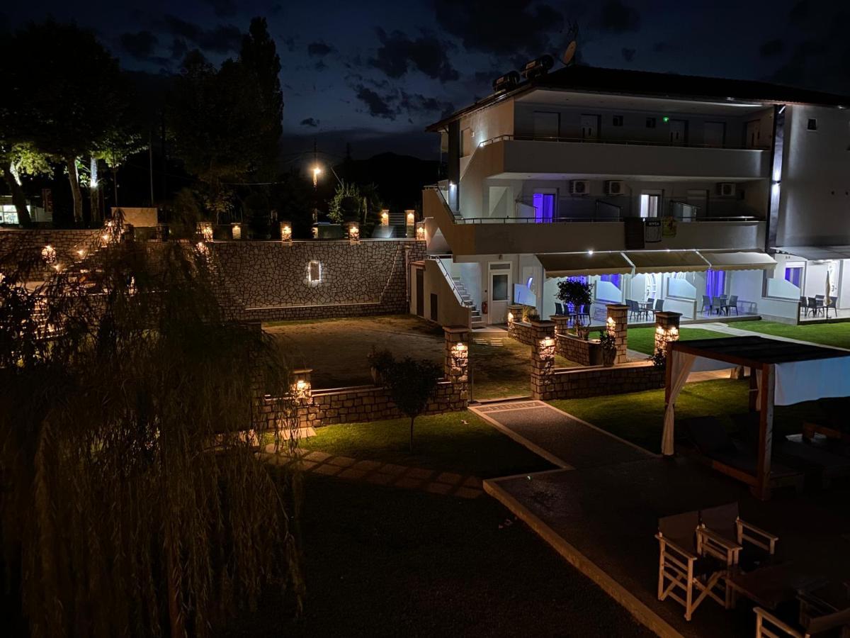 סיקיה A Ponte Studios & Apartments מראה חיצוני תמונה