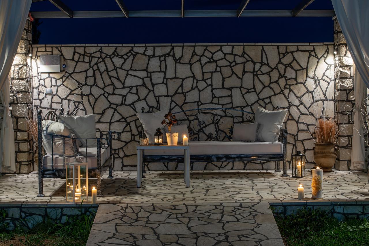 סיקיה A Ponte Studios & Apartments מראה חיצוני תמונה